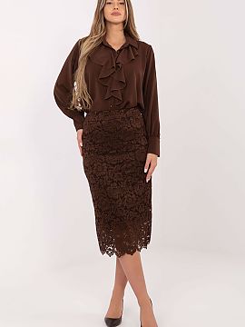 spódnica Italy Moda  Elegantná sukňa z čipky je štýlovým návrhom ideálnym nielen na každý deň, do práce, ale aj na špeciálne príležitosti. Jej je