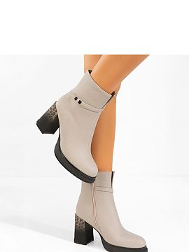 Topánky na podpätku Solea