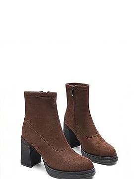 Topánky na podpätku Solea