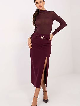 spódnica Rue Paris  Elegantná midi sukňa, ideálna na návštevy, recepcie a večerné výjazdy. Vyrobená z kombinácie viskózy a nylonu, vďaka čomu je ma