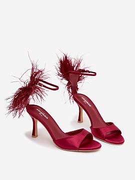 Sandále na podpätku Step in style