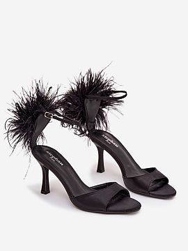 Sandále na podpätku Step in style