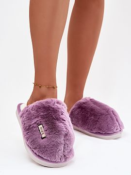 Papuče Step in style  Kožuchové dámske papuče sú ideálnou voľbou na chladné, domáce večery. Mäkká vložka zabezpečuje výnimočný komfort a pohodlie