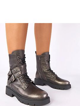 Botki Solea  Objavte mimoriadne štýlové metalické topánky na platforme z kolekcie Ruthy od značky Gemre, ktoré dokonale zapadajú do najnovších 