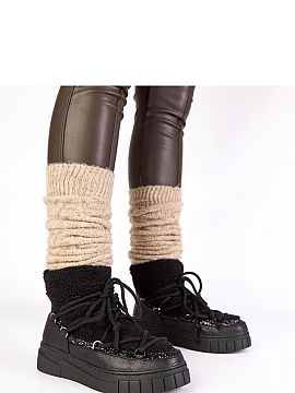 Snehové topánky Solea  Čierne zateplené snehule s mašľou s flitrami Esmee značky Gemre sú ideálnou voľbou pre ženy, ktoré si vážia pohodlie, teplo a š