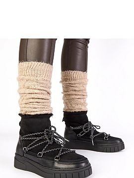 Snehové topánky Solea  Objavte ideálne dámske snehule na zimné dni! Naše čierne, šnurované snehule s futrom Esmee od značky Gemre sú kombináciou štýlu,