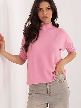 Sveter s krátkym rukávom Italy Moda  Dámsky sveter s nízkym golierom je štýlovým a pohodlným návrhom na každý deň aj do práce. Vyhotovený z kombinácie viskózy, pol