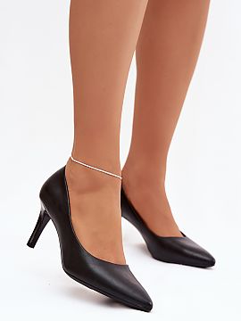 Ihličky Step in style  Topánky Sergio Leone sú klasickým kúskom, ktorý skvele doplní každú šatníkovú skriňu. Vyrobené z ekokože vyzerajú elegantne, 