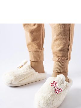 Papuče Solea  Okrúhly nosok im dodáva čaro a robí ich vizuálne atraktívnymi. Vyrobené z vysokej kvality gumy, zabezpečujú vynikajúcu trvanlivos�