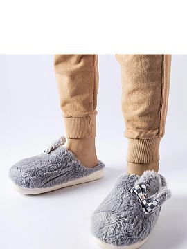 Papuče Solea  Papuče majú na podrážke gumu, vďaka čomu sú protišmykové a skvelo sa hodia na použitie doma aj vonku. Ich návrh na zasúvanie uľ