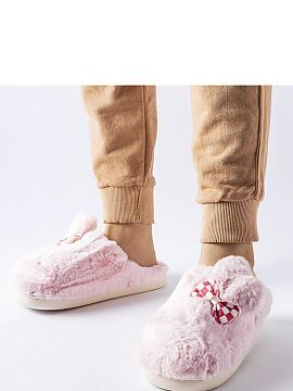 Papuče Solea  Papuče sú vyrobené z vysoko kvalitných materiálov, ktoré zaručujú teplo a pohodlie. Ich špeciálna konštrukcia umožňuje ľahké 