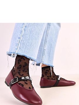 Baleríny Solea  Bordové baleríny s ozdobnou sponou Faira od značky Gemre sú ideálnou kombináciou elegancie, pohodlia a každodennej funkčnosti. Tento