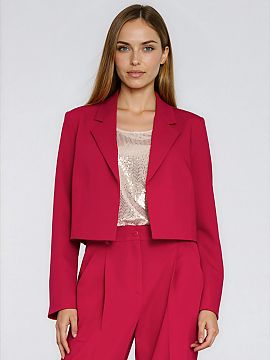 Žaket Nife  Sakó v pravidelnom kroji a kratšom stile, ktorý skvele doplní elegantné aj casual outfity. Model bez zapínania, vďaka čomu vyzerá �