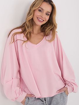 Tričko s dlhým rukávom Factory Price  Každodenná košeľa Casual, ideálna pre pohodlné a štýlové outfity na každý deň. Vyrobená z mäkkej bavlny s prídavkom elastanu,