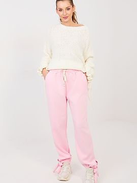 Tepláky Italy Moda  Casual športové nohavice typu joggery sú ideálnou ponukou na každý deň, kombinujú pohodlie s moderným vzhľadom. Vyrobené z mäkke