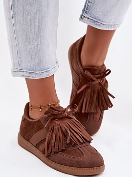 Športová obuv Step in style  Štýlové dámske tenisky z ekokože sú originálnou ponukou pre ženy, ktoré oceňujú módný vzhľad a pohodlie. Prednú časť topán