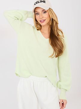 Sveter Italy Moda  Elegantný a pohodlný dámsky sveter v casual štýle, ideálny na každodenné nosenie aj do práce. Model s hladkým vzorom, ktorý skvel