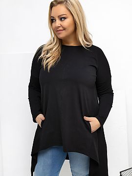 blúzka plus size Relevance  Asymetrická blúzka plus size v štýle casual je ideálnou ponukou na každý deň, kombinuje pohodlie s trendy vzhľadom. Model s kratš�