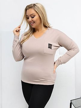 blúzka plus size Relevance  Blúzka veľkosti plus s klasickým, každodenným charakterom je skvelým základom pre mnoho štýlových kombinácií. Hladký vzor jej d