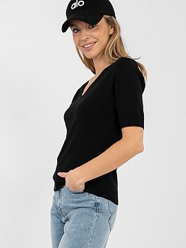 Sveter s krátkym rukávom Factory Price  Dámsky sveter v štýle casual je univerzálna ponuka ideálna pre každodenné nosenie aj do práce. Vyrobený z príjemnej zmesi viskózy