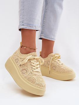 Trampki Step in style  Štýlové tenisky pre ženy s háčkovaným zvrškom sú originálnou ponukou na teplé dni. Otvorená štruktúra im dodáva ľahkosť a l