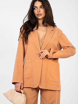 Sakko Rue Paris  Táto dámska jeansová sako je univerzálnym kúskom šatníka, ktorý skvele kombinuje klasický strih s každodenným voľným štýlom. 