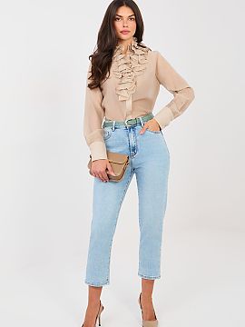 Džiny Factory Price  Štýlové dámske džínsy typu mom jeans sú nadčasovou ponukou pre ženy, ktoré ocenia pohodlie a moderný, casual look. Model s vysok�