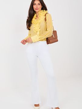 Džiny Factory Price  Moderné džínsy dámske zvonové sú ideálnou ponukou pre ženy, ktoré oceniajú nadčasový štýl s nádychom retro. Model s vysokým 