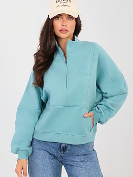 mikina Factory Price  Elegantná dámska mikina štandardnej dĺžky je ideálnou voľbou pre ženy, ktoré ocenia pohodlie a minimalistický, ležérny štýl. H