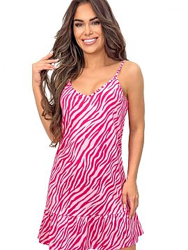 Nočná košeľa Donna  Elegantná a pohodlná nočná košeľa pre ženy, ktorá kombinuje ženský štýl s pohodlnosťou nosenia. Model s ramienkami a V-výstrih