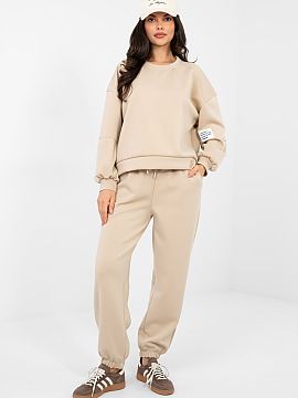 nastaviť Italy Moda  Štýlový dvojdielny oblek v casual štýle je ideálnou ponukou na každodenné outfity. Hladký vzor mu dodáva univerzálny charakter, v