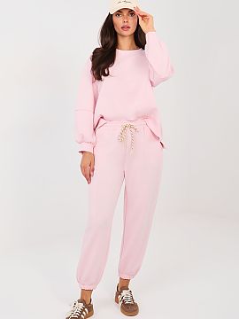 nastaviť Italy Moda  Štýlová športová súprava v casual štýle je ideálnou ponukou na každodenné štýlové outfity. Hladký vzor mu dodáva univerzáln