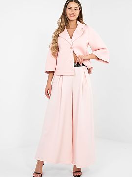 Tepláky Rue Paris  Elegantné športové nohavice typu palazzo sú kombináciou pohodlia a štýlu v modernom vyhotovení. Vyrobené z vysokokvalitnej zmesi vi