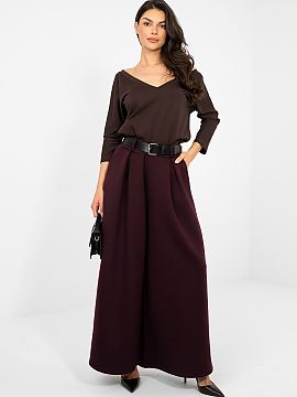 Tepláky Rue Paris  Elegantné džínsy typu palazzo sú kombináciou pohodlia a štýlu v modernom prevedení. Vyrobené z vysoko kvalitnej zmesi viskózy, pol