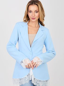 Sakko Factory Price  Elegantný dámsky sako štandardnej dĺžky, navrhnuté pre ženy, ktoré oceniajú nadčasový štýl a univerzálnosť. Model s hladkým 