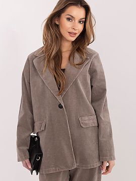 Sakko Rue Paris  Štýlový dámsky žaket z manštrety v casual prevedení, ktorý sa skvele hodí nielen na každý deň, ale aj do práce. Tento model kom