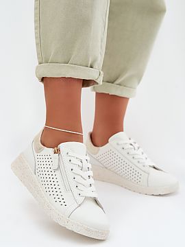poltopánky Step in style  Polobotky vyrobené z prírodnej kože sú ponukou pre ženy, ktoré oceniajú pohodlie a univerzálny štýl. Ľahký tvar zaručuje, že m