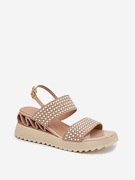 Koturny Step in style