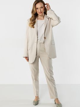 Sakko awama  Elegantný ľanový sakko s nadčasovým strihom, ktorý skvele dopĺňa formálne aj každodenné outfity. Jednoduchý, trochu voľnejší 