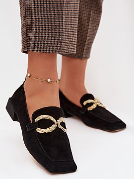 Mokasíny Step in style  Dámske mokasíny vyrobené z prírodného zamatového materiálu sú štýlovou ponukou pre ženy, ktoré oceňujú klasiku v modernom poda