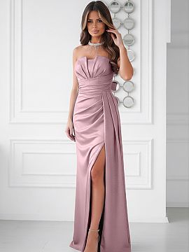 dlhé šaty Bicotone  Očarujúce večerné šaty v odtieni mäty, vyrobené z jemne lesklej látky so skrytým zipsom. Moderný korzet s efektnými záhybmi pri 