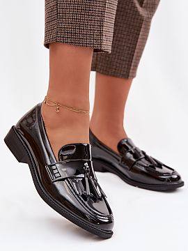 Mokasíny Step in style  Mokasíny pre ženy vyrobené z ekokože sú pohodlnou ponadčasovou voľbou. Mäkký zvršok dobre padne na nohu, poskytujúc pohodlie poč
