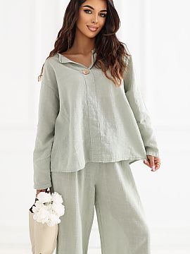 blúzka Italy Moda  Blúzka vyrobená z vysokokvalitnej bavlny, ktorá poskytuje pohodlie a predušenosť po celý deň. Model s hladkým vzorom robí blúzku u