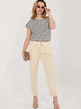 zamatové nohavice Italy Moda  Dámske štručkové nohavice s elegantným krojom typu cigaretky, ktoré sa skvele hodia do každodenných outfitov. Vyrobené z vysoko kva