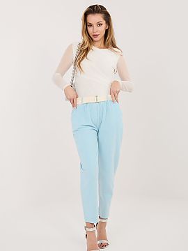 zamatové nohavice Italy Moda  Dámske štručkové nohavice v elegantnom kroji typu cigaretky, ktoré sa skvele hodia do každodenných štýlov. Vyrobené z vysoko kvali