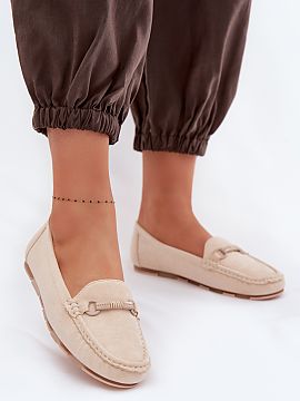 Mokasíny Step in style  Mokasíny pre dámy z ekokože sú štýlovým a pohodlným návrhom na každý deň. Plochý strih zabezpečuje pohodlie pri nosení a rob�