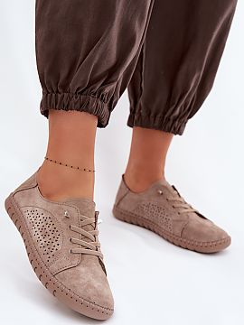 poltopánky Step in style  Dámske poltopánky vyrobené z prírodného zamszu sú štýlovým a pohodlným návrhom na každý deň. Materiál vysokej kvality dodáva