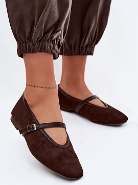 Baleríny Step in style  Baleríny vyrobené z ekokože pre ženy sú elegantnou a pohodlnou ponukou na každý deň. Mäkký materiál dodáva obuviu jemný vzhľad