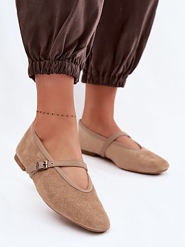 Balerinki Step in style  Baleríny pre ženy vyrobené z ekokože sú elegantnou a pohodlnou ponukou na každý deň. Mäkký materiál dodáva obuviu jemný vzhľad