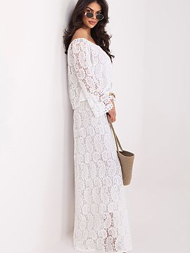 čipkované nohavice Italy Moda  Elegantné, čipkované nohavice palazzo sú štýlovým návrhom pre ženy, ktoré si vážia eleganciu a pohodlie. Vyrobené z jemnej čip